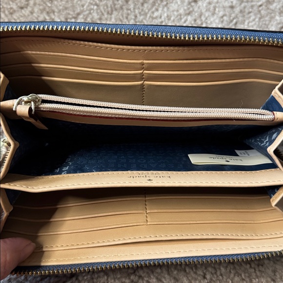 kate spade Blue Pebbled Leather Zip Around Wallet with Gold Logo - Picture 5 of 6